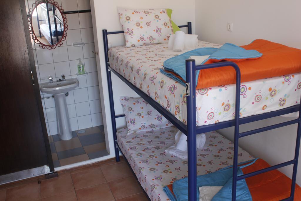 Lagos Central Hostel Bagian luar foto
