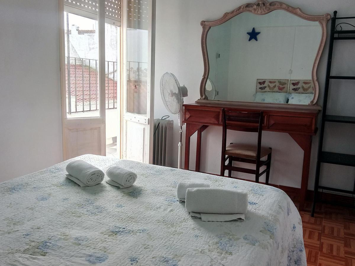 Lagos Central Hostel Bagian luar foto